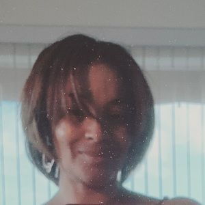 Meet your Posher, Yvette c.